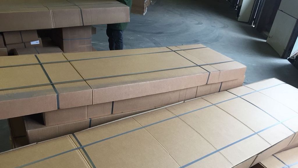 Картонные коробки для дверных полотен дешево