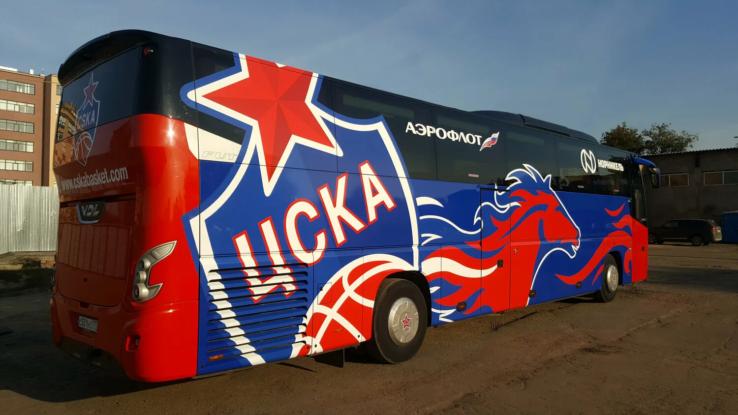 Печать наклеек на автобус на заказ
