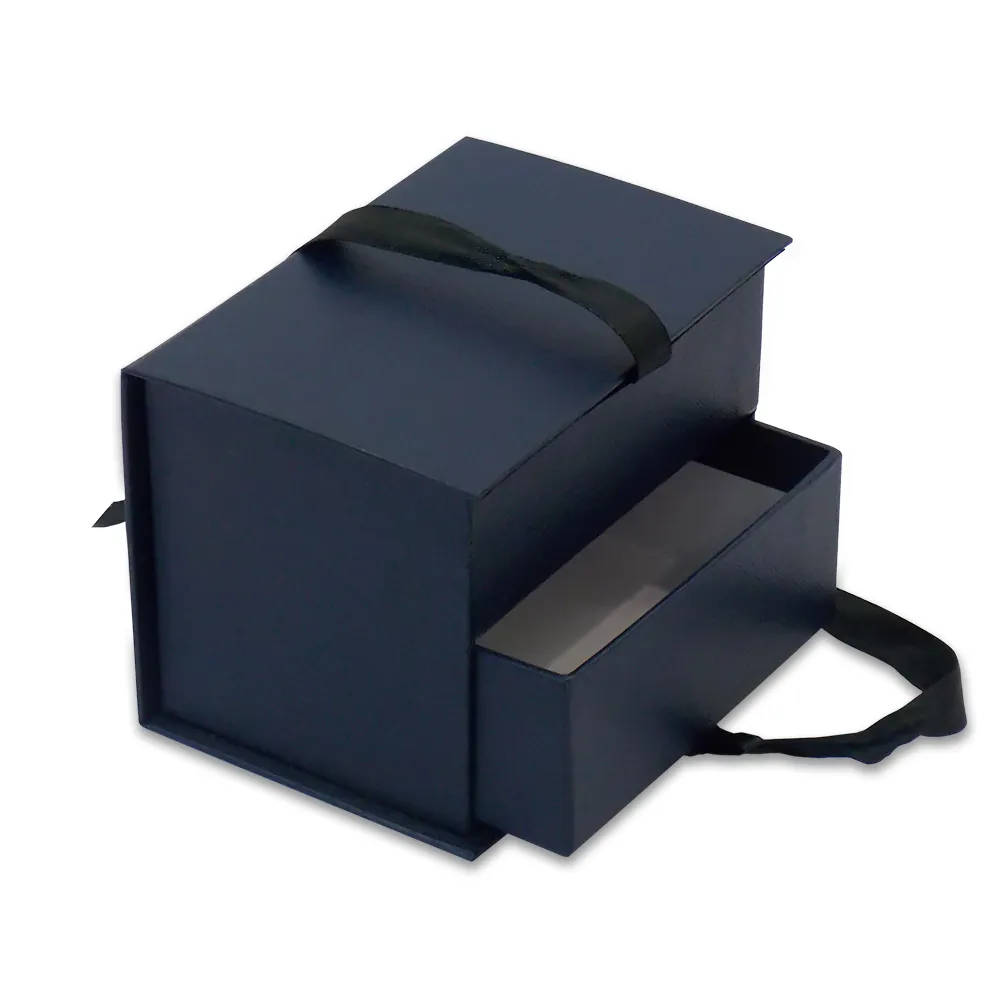 Подарочные коробки в виде шкатулки в tprint