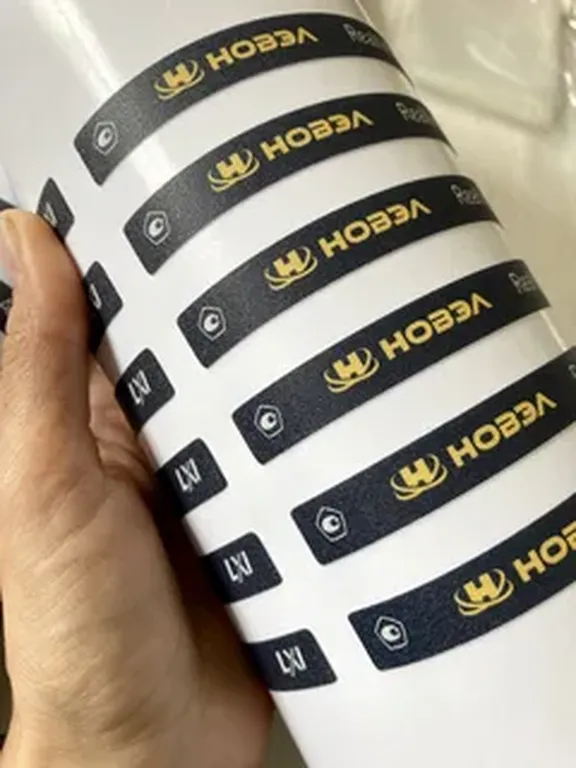 Печать этикеток Soft Touch на заказ